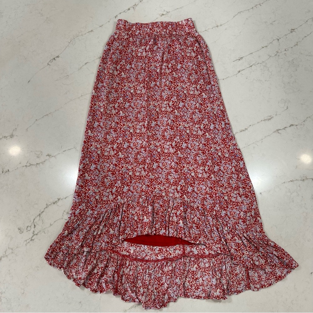 ✨SOLD✨A&F Floral Skirt